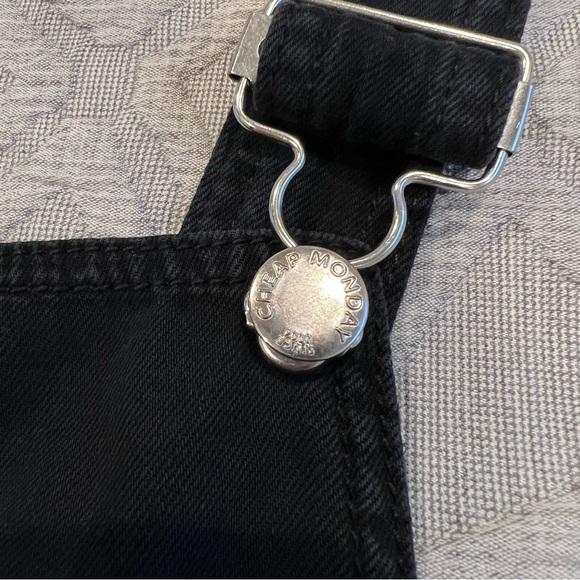 Cheap Monday Black Loose Fitting Overalls - Picture 4 of 9